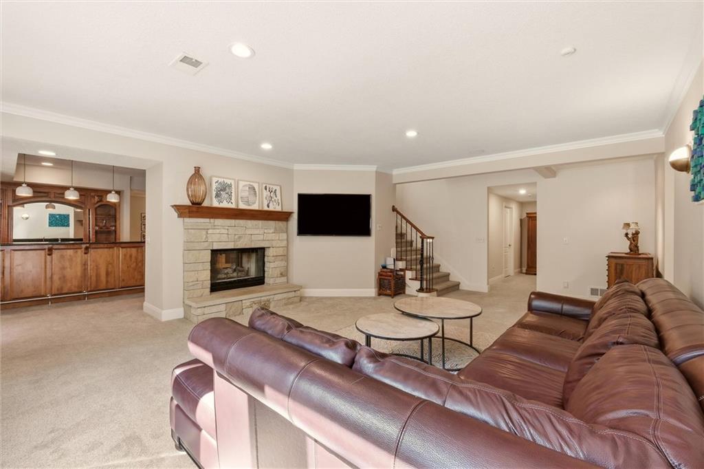 8447 Summit Street Property Photo 34