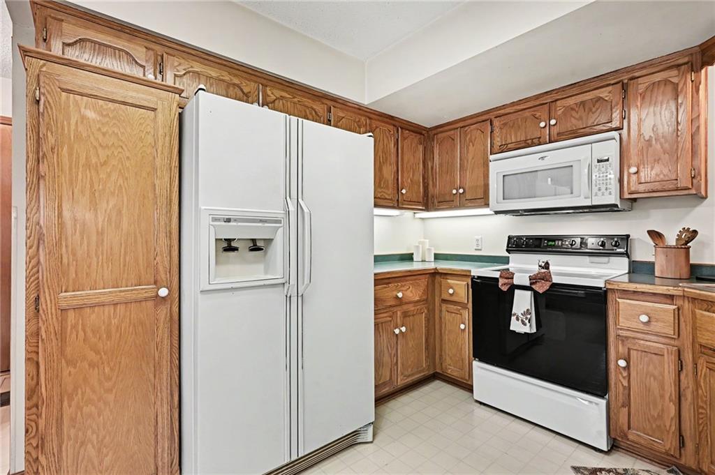 513 Cape Cod Court Property Photo 8