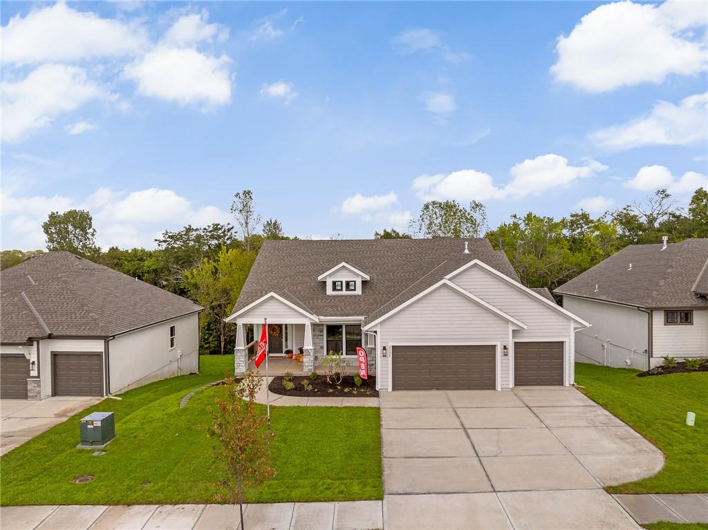 6034 Apache Drive Property Photo 2