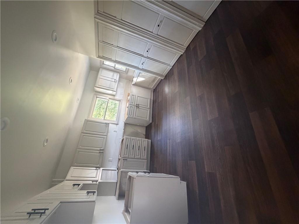 2701 Folsom Street Property Photo 8