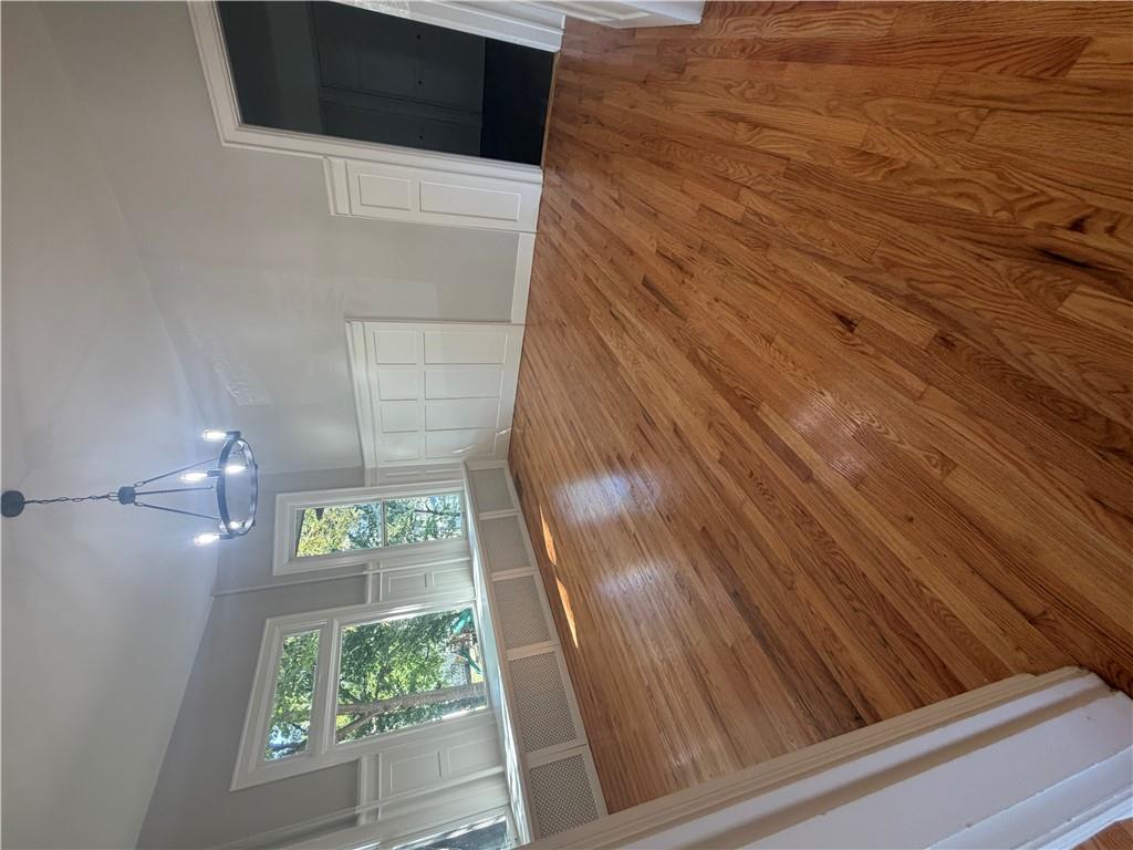 2701 Folsom Street Property Photo 9