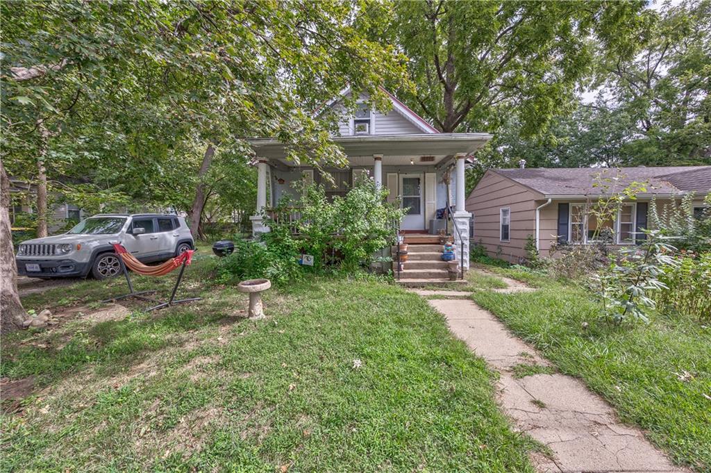 4111 Genessee Street Property Photo 2