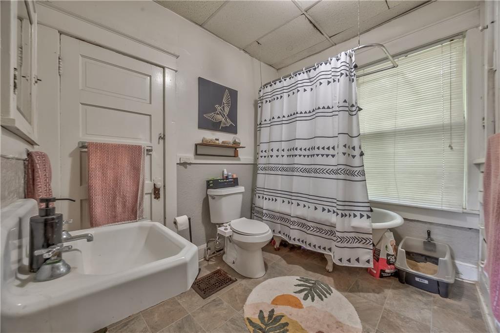 4111 Genessee Street Property Photo 12