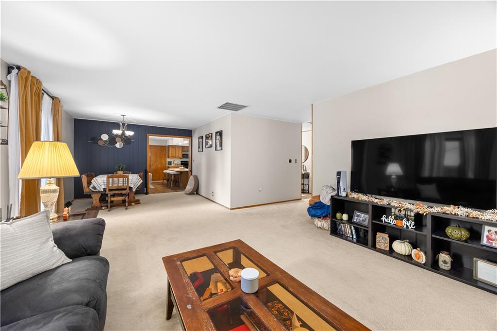 1220 Washington Street Property Photo 7