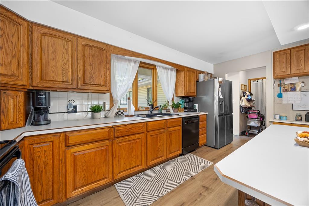 1220 Washington Street Property Photo 10