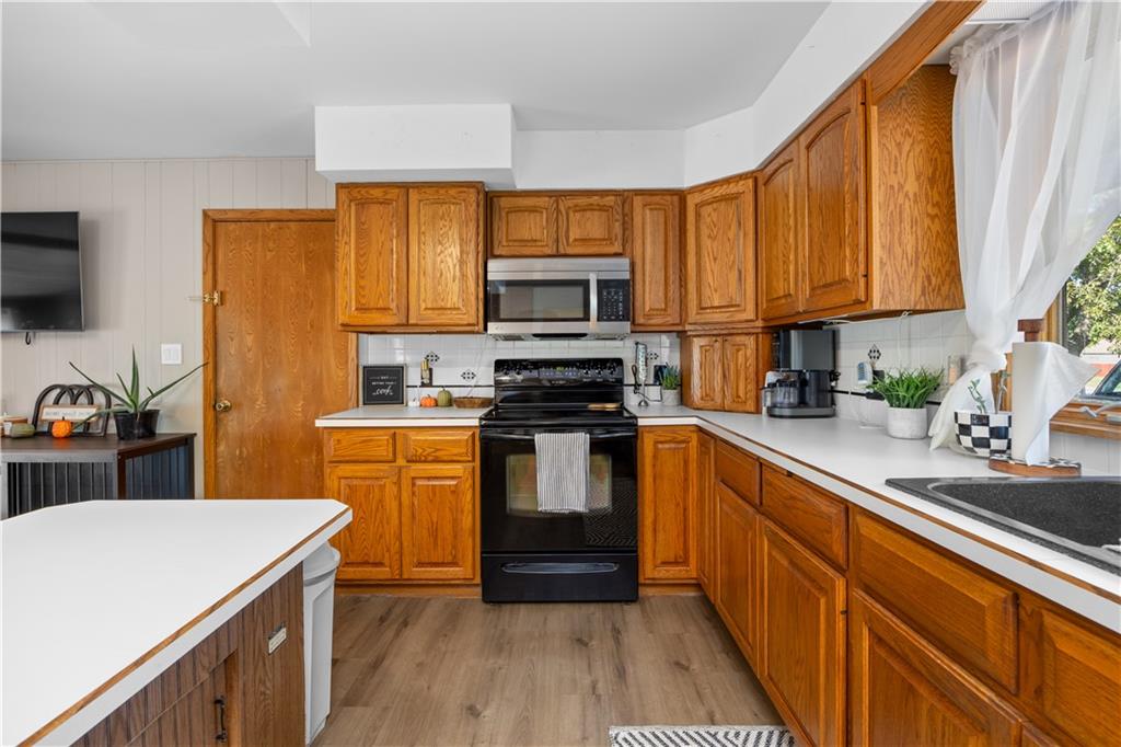 1220 Washington Street Property Photo 11