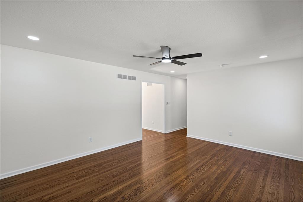 5627 Georgia Avenue Property Photo 7