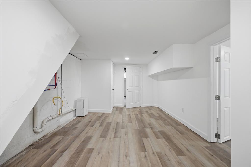 4609 Llyod Street Property Photo 11