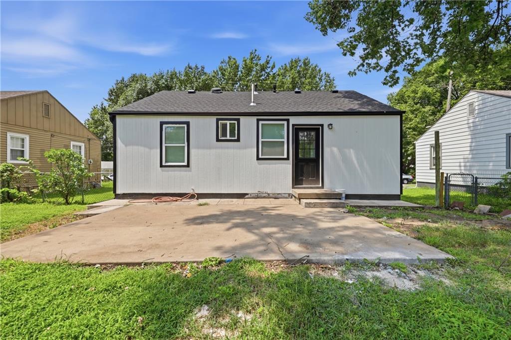 4609 Llyod Street Property Photo 17