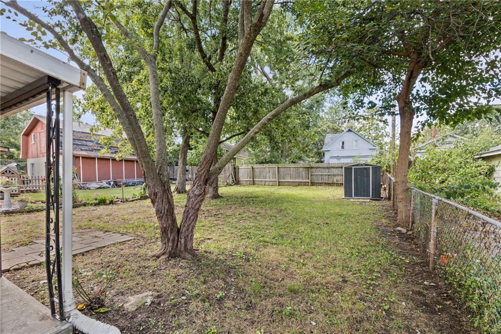 822 S Hardy Avenue Property Photo 30