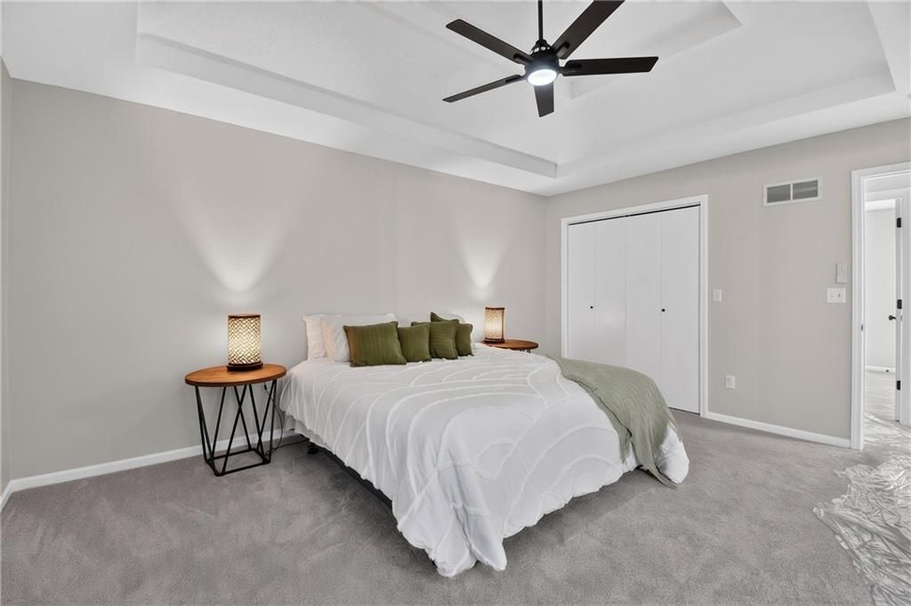1500 Ne Bronze Drive Property Photo 17