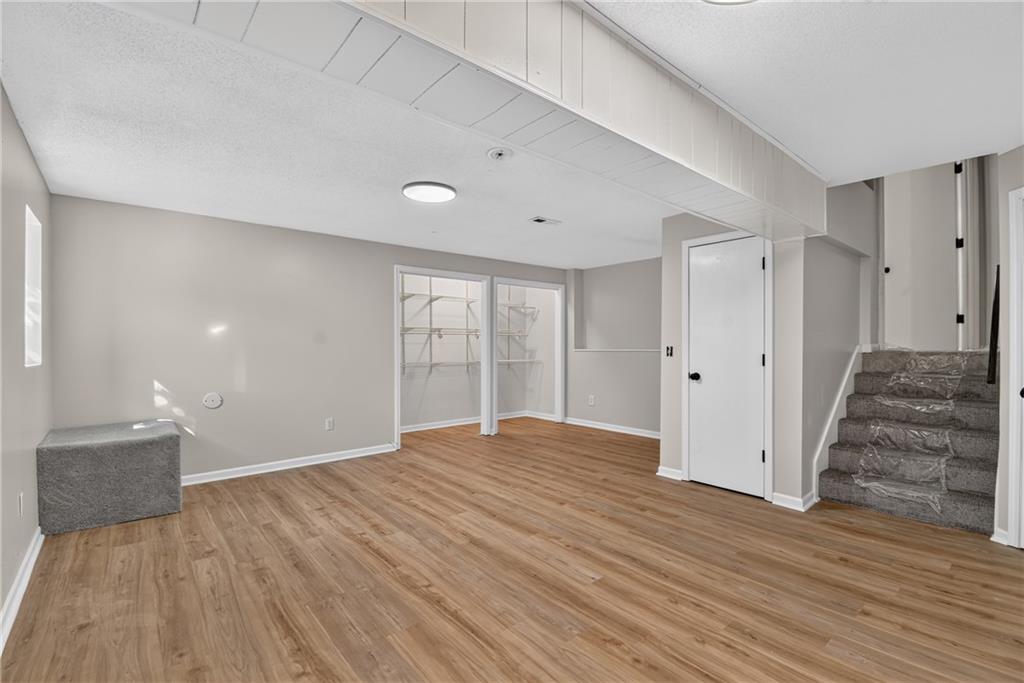 1500 Ne Bronze Drive Property Photo 32