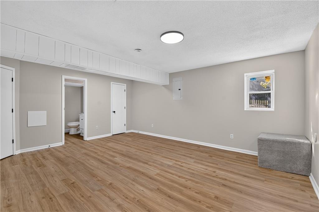 1500 Ne Bronze Drive Property Photo 33