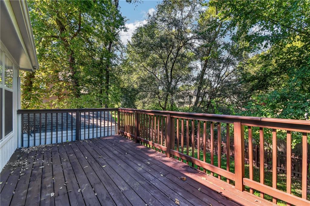 1500 Ne Bronze Drive Property Photo 46