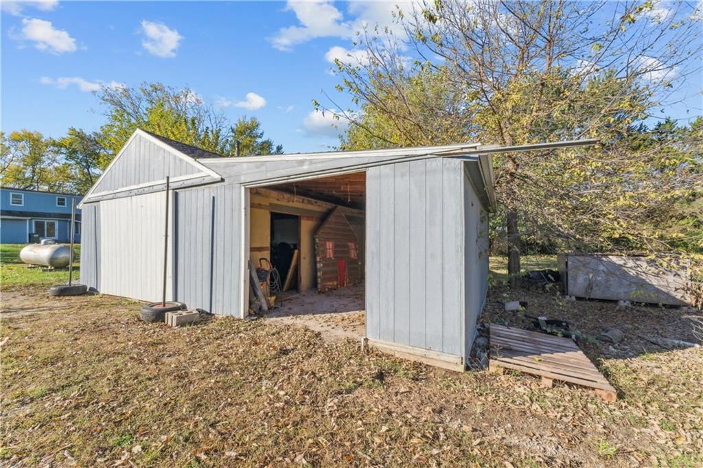 29300 W 119th Street Property Photo 62