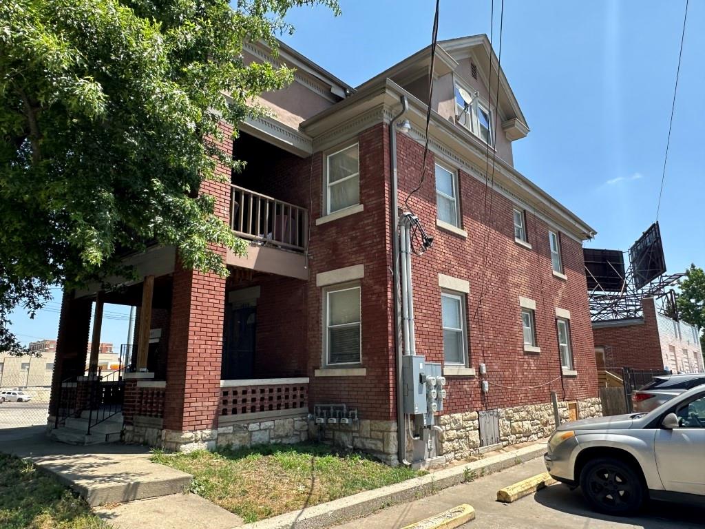 3809 Washington Street Property Photo 1