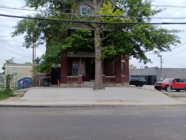 3809 Washington Street Property Photo 3