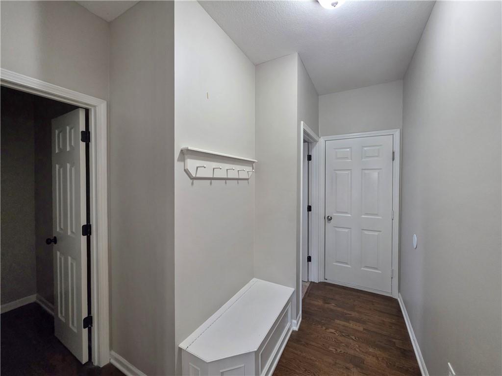 11009 W 131st Street Property Photo 16
