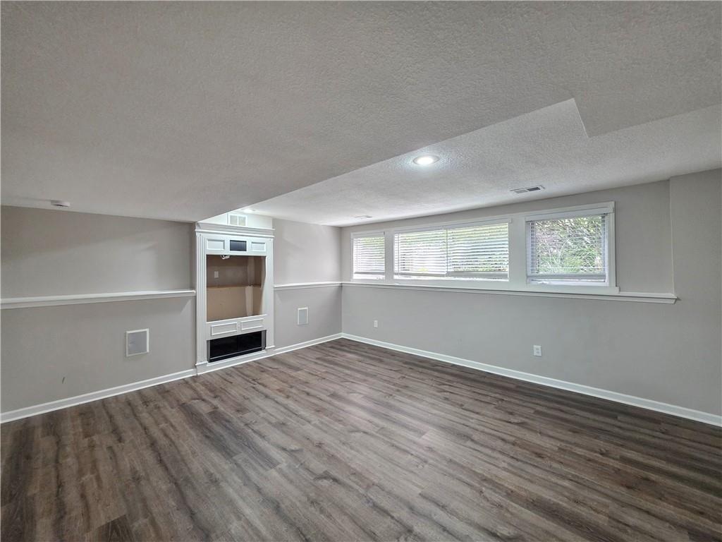 11009 W 131st Street Property Photo 21