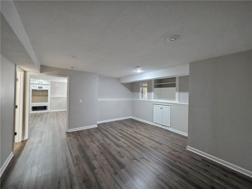 11009 W 131st Street Property Photo 23