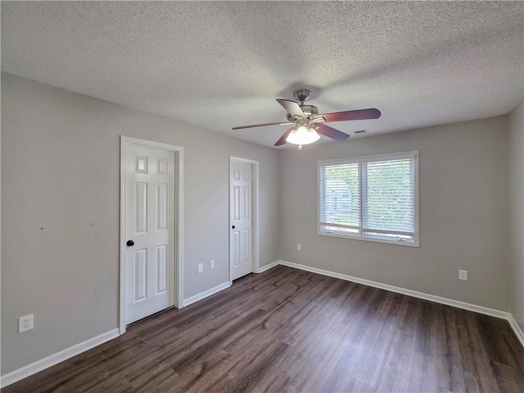 11009 W 131st Street Property Photo 31