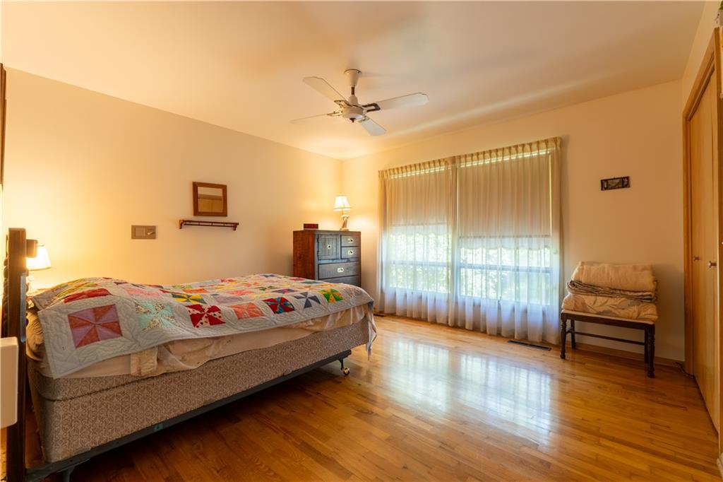 1817 Lovers Lane Heights N/a Property Photo 27