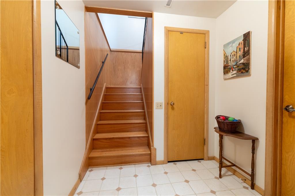 1817 Lovers Lane Heights N/a Property Photo 31
