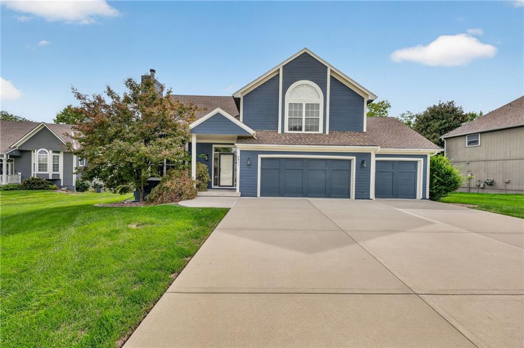 2017 SW Post Oak Road Property Photo 1