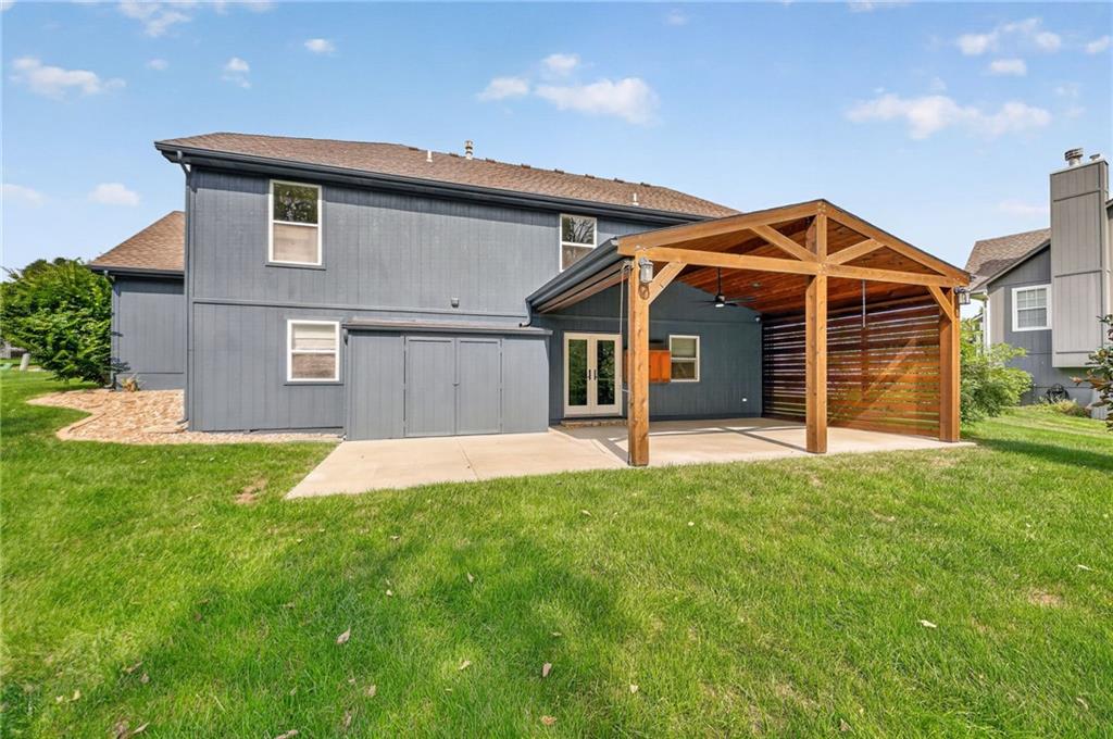 2017 Sw Post Oak Road Property Photo 8