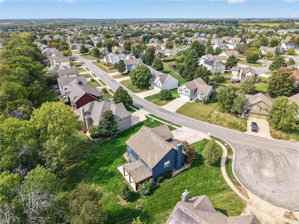 2017 Sw Post Oak Road Property Photo 17