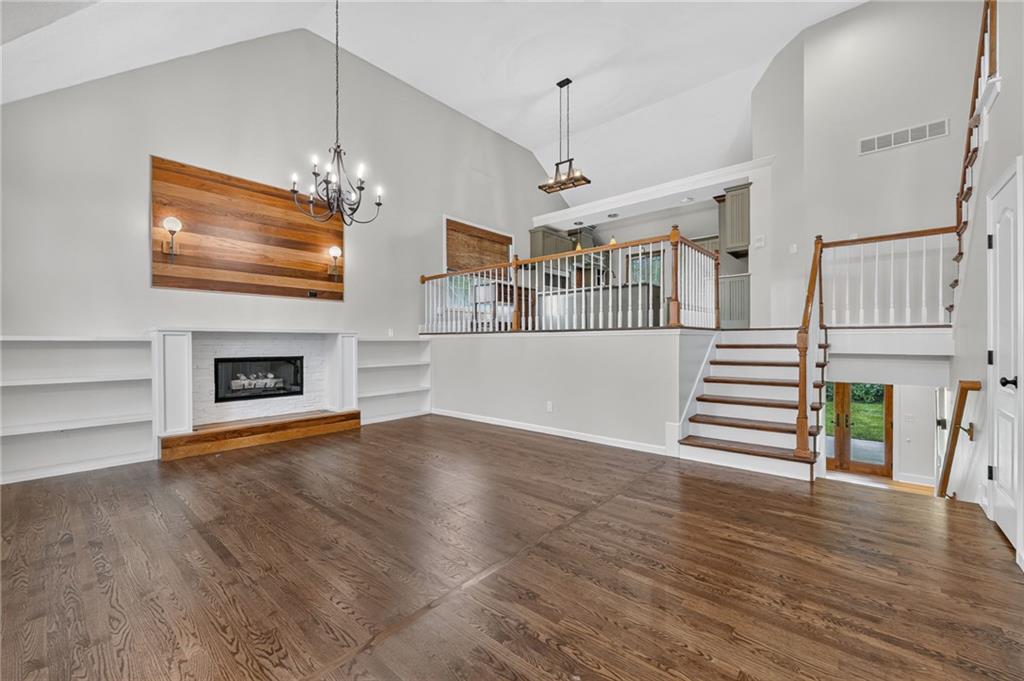 2017 Sw Post Oak Road Property Photo 24