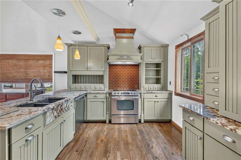 2017 Sw Post Oak Road Property Photo 28