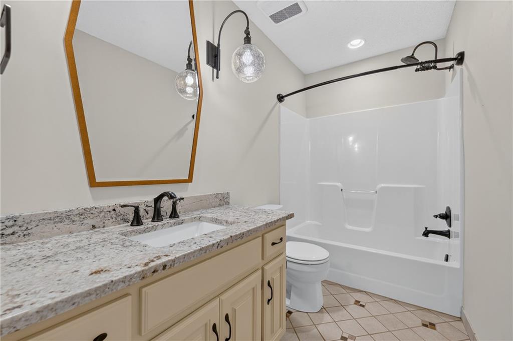 2017 Sw Post Oak Road Property Photo 51