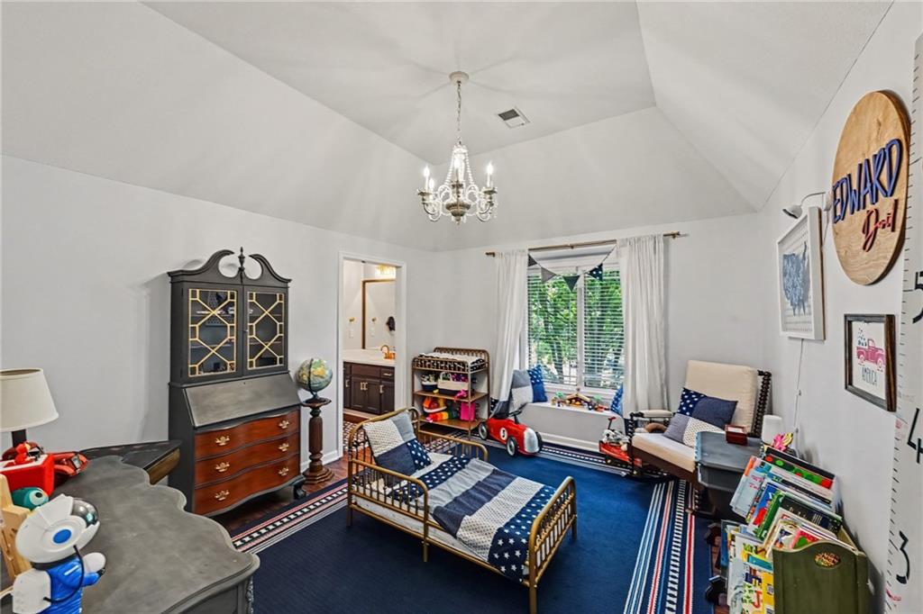 13810 Grove Avenue Property Photo 19