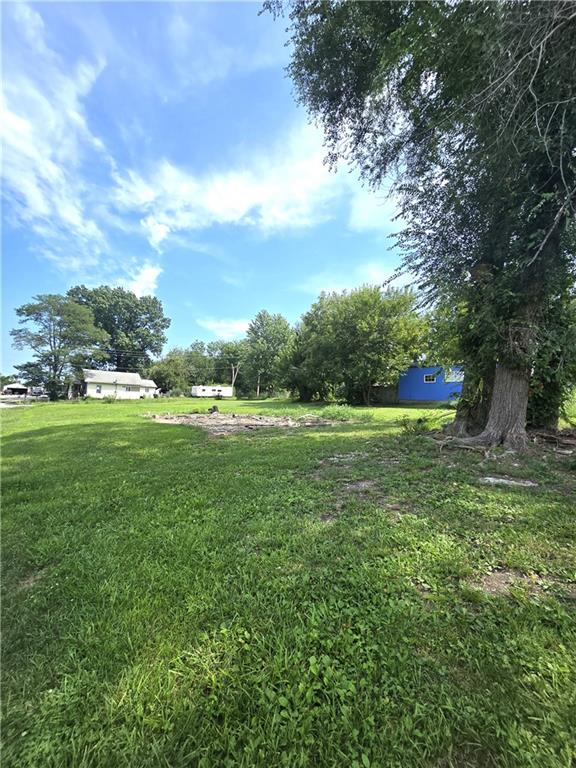 111 N C Highway Property Photo 2