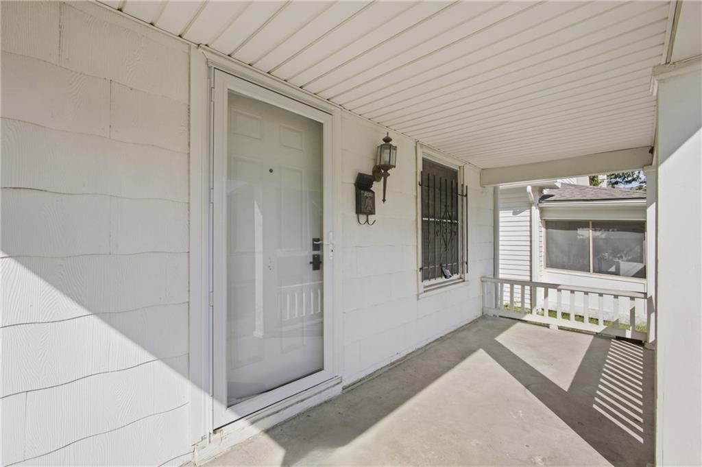 3848 E 9th Terrace Property Photo 6