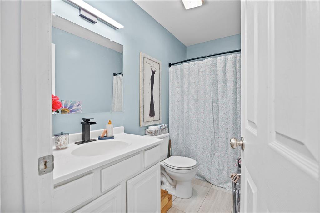3503 Easy Street Property Photo 18