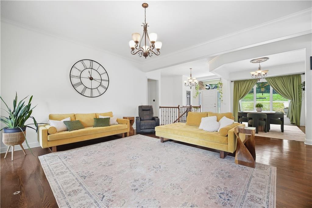 16024 Meadow Lane Property Photo 11