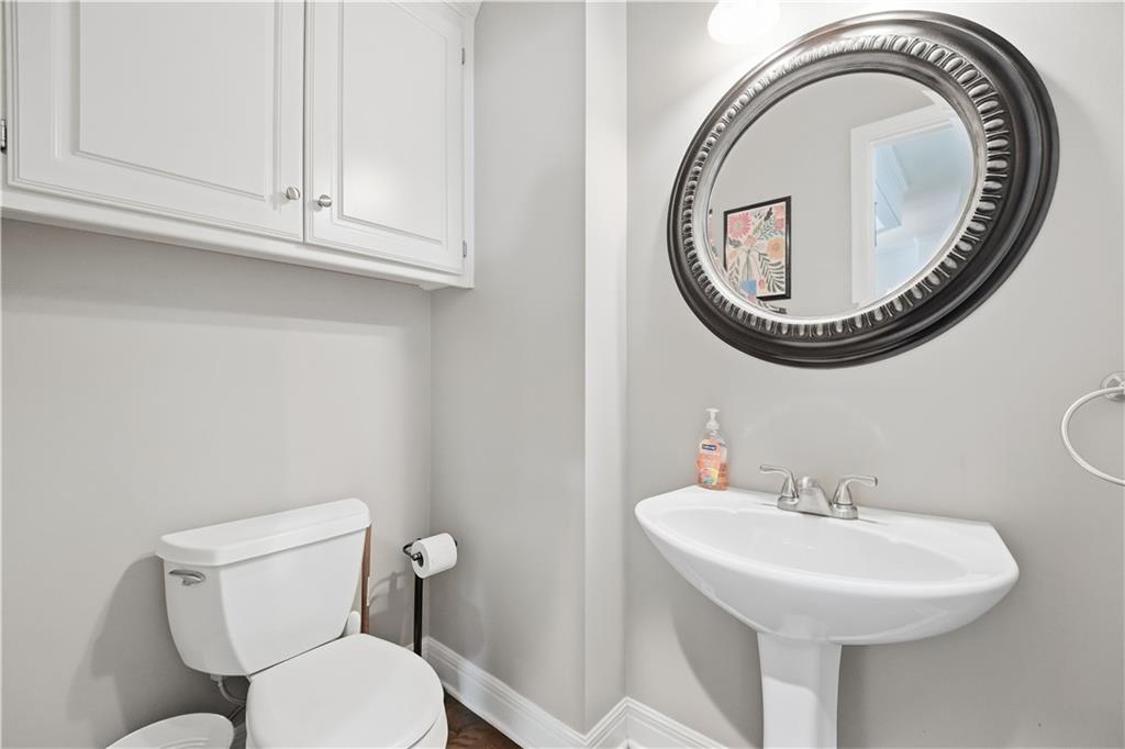 16024 Meadow Lane Property Photo 21