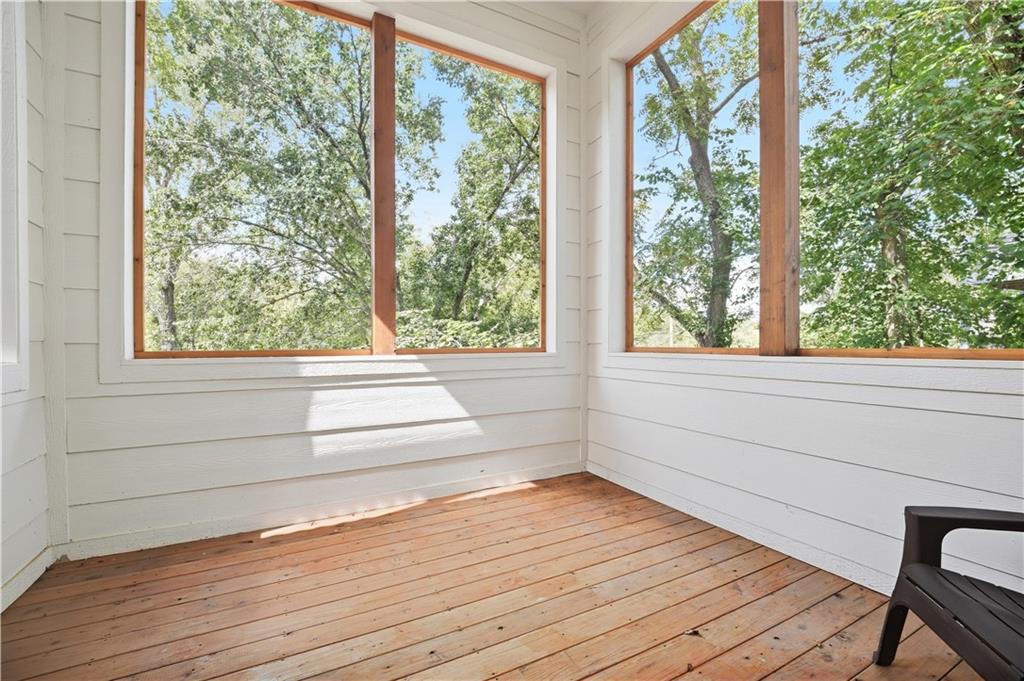 16024 Meadow Lane Property Photo 46