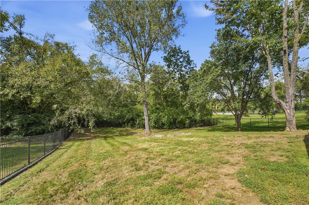 16024 Meadow Lane Property Photo 55