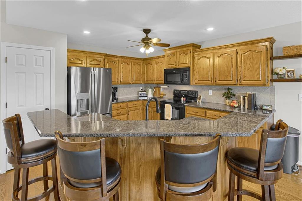 508 S 137th Street Property Photo 24