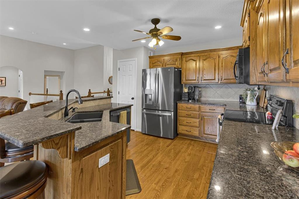 508 S 137th Street Property Photo 27