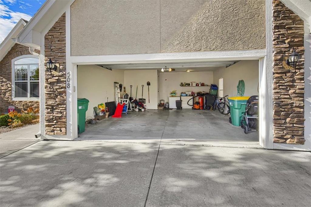 508 S 137th Street Property Photo 46