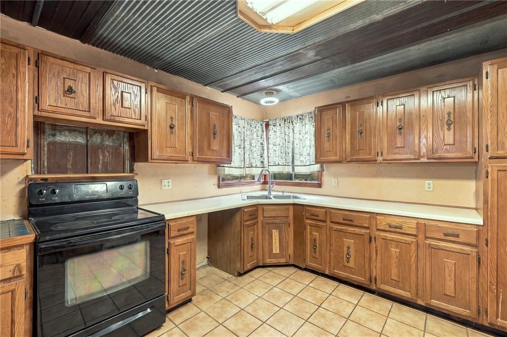 1455 205th Street Property Photo 11