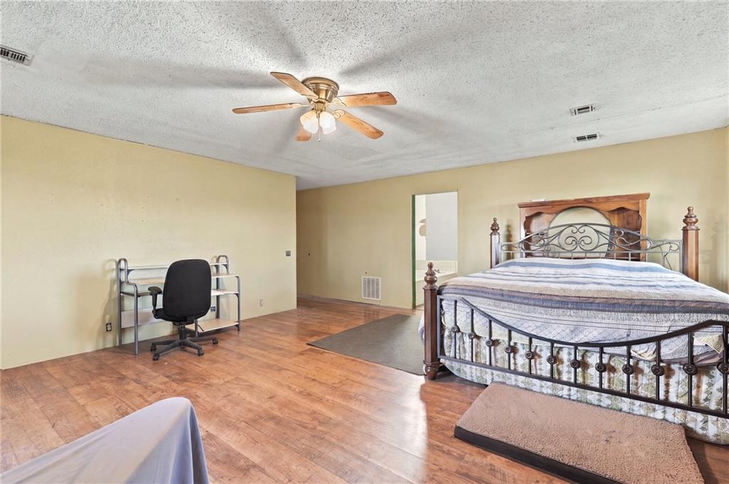 1455 205th Street Property Photo 19