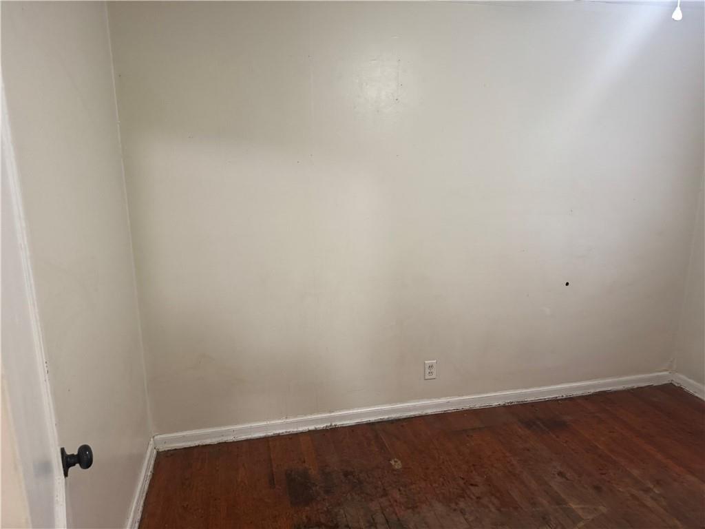 9708 E 67th Terrace Property Photo 14