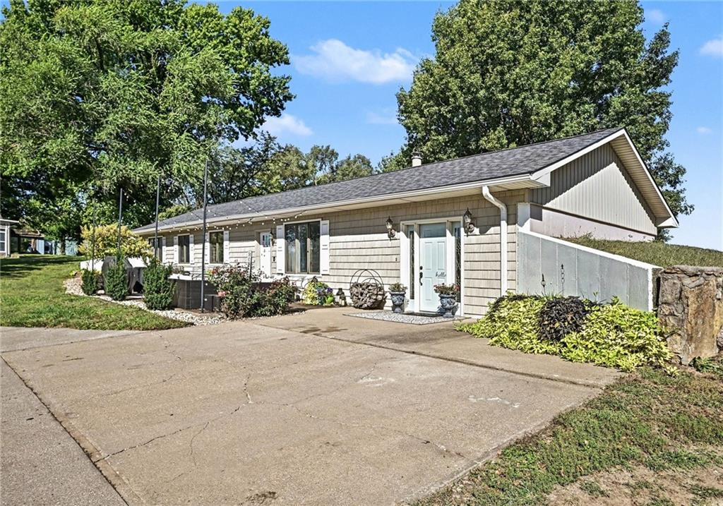 2723 Mansfield Road Property Photo 4