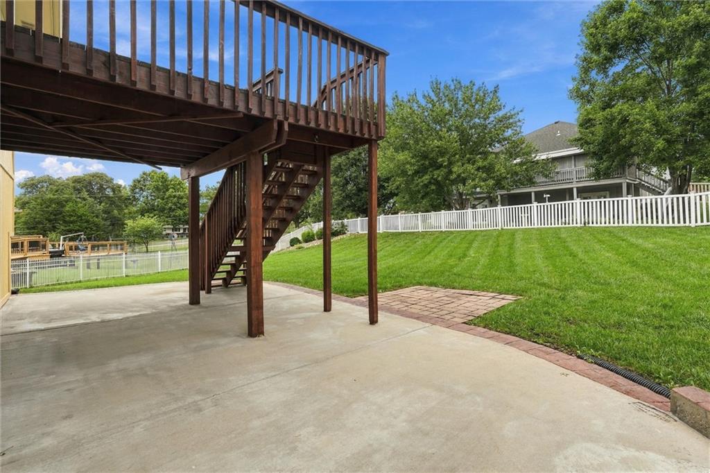 2116 Bradford Place Property Photo 27