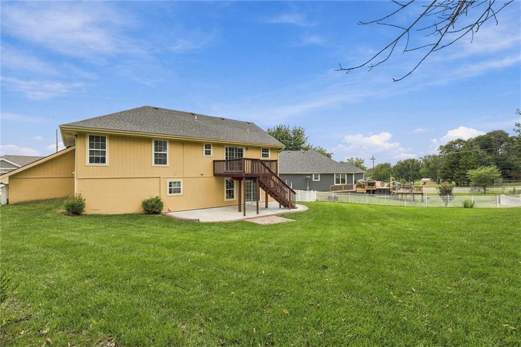2116 Bradford Place Property Photo 30